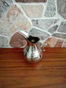 Jarra de cobre para bebidas con diseño martillado: diseño antiguo, elegante contenedor de bebidas para el hogar, la cocina y las fiestas - Product Image 6