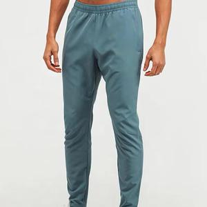 Ensemble coupe-vent de haute qualité avec logo personnalisé, nouveau design pour hommes, ensembles imperméables, survêtements coupe-vent pour hommes - Product Image 6