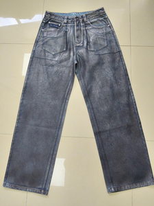 Échantillon de jeans pour hommes, vêtements de rue personnalisés, jeans imprimés en feuille de cire, jeans super baggy, délavés, enduits de cire - Product Image 3