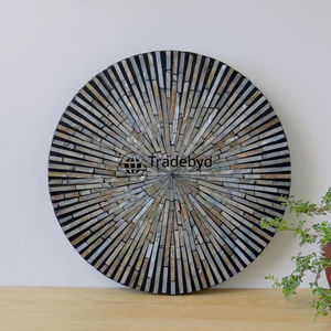 Plateau d'incrustation de vadrouille fait main moderne de qualité supérieure avec design mobile pour la décoration intérieure et les cadeaux de salle à manger par Tradebyd - Product Image 2