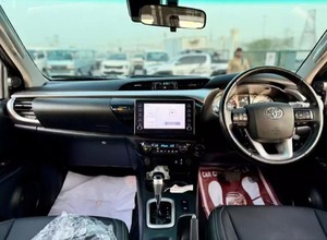 Toyota Hilux Pickups 2022, conduite à droite, toutes options, très propre et en parfait état - Vente saisonnière de voitures d'occasion - Product Image 3