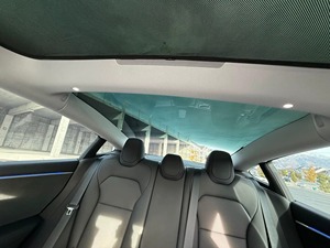 รถเทสล่า โมเดล 3 ลองจ์เรนจ์ ปี 2024 ที่ผ่านการรับรองความสะอาดและสภาพดี - Product Image 3