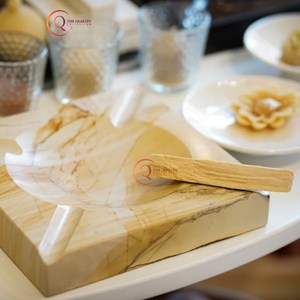 ที่เขี่ยบุหรี่ทำจากไม้ที่เขี่ยบุหรี่ที่ดูดีมีลักษณะเป็นโต๊ะที่วางเถ้าตกแต่งบ้านสวน - Product Image 4