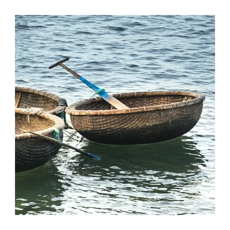 Botes de pesca pequeños redondos para centros turísticos, remo circular tradicional, mini Barco de bambú, coráculo, venta al por mayor