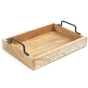 Plateau de service en bois avec écorce de bois de manguier Plateau personnalisé de qualité supérieure pour une utilisation polyvalente - Product Image 1