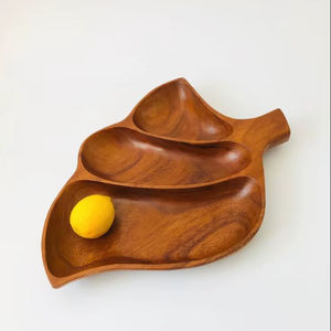 Assiette et bol en bois faits à la main de meilleure qualité Hôtel Ware Restaurant Assiette et plateau en bois naturel Fourniture en gros - Product Image 1