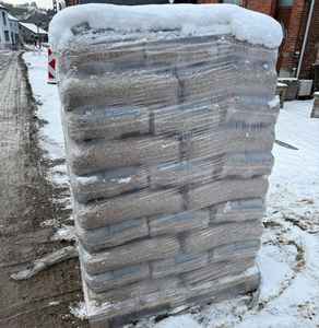 Granulés de bois biomasse abordables pour le chauffage et le carburant industriel - Product Image 1