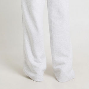 Conjunto Deportivo de Dos Piezas para Mujer, Diseño Urbano, Cómodo, de Felpa Suave, Cálido, Ajuste Recortado de Alta Calidad, Perfecto para Invierno 2026 - Product Image 6