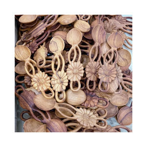 Cuchara de madera de alta calidad, artesanía hecha a mano a buen precio - Product Image 1