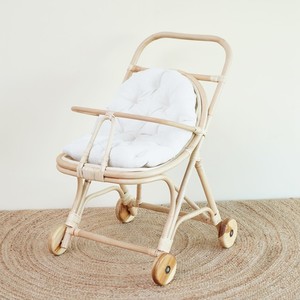 Enfant en bas âge jouets faits à la main poupée naturelle poussette enfant jouant jouet rotin compact chariot landau pour poupées - Product Image 4