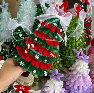 Ornement de Noël suspendu en fil de velours avec base en bois Décoration de vacances unique Saisonnier Vietnam - Product Image 4