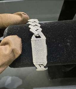 Pulsera de Plata de Ley 925 con Moissanita VVS de 10 mm y 8 Pulgadas - Product Image 4