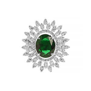 Anillo de Diamantes en Racimo de Corte Oval Romántico para Hombre en Plata de Ley Chapada en Rodio - Product Image 1
