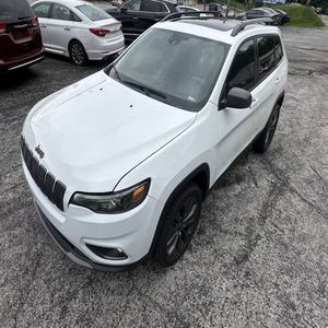 Jeep Cherokee Edición 80 Aniversario 2021, Usado en Excelentes Condiciones - Product Image 2