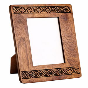 HOT SELLING Stylish <b>Wooden</b> Photo <b>Frame</b> with Oval Pattern Engraving Elegant Design for Personal and Gift Use - Product Image 3