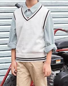 Uniforme scolaire personnalisé pour enfants Cardigan Bouton OEM Vente en gros Tricots Fournisseur direct d'usine Chaud Confortable Durable Laine d'hiver - Product Image 3