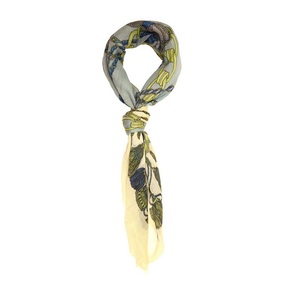 Foulard bandana carré fait main en coton et soie biologique, imprimé, design et couleur personnalisés, tendance, pour femme, autres foulards et châles - Product Image 6