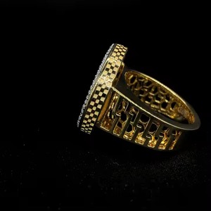 Anillo de diamantes de diseñador para hombre en oro blanco rosa amarillo de 10/14/18K forma única con corte de claridad VS cultivado en laboratorio estilo Hip Hop único - Product Image 2