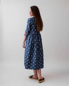 Robe bohème Bluesette, tissage à la main, ikat, pur coton, décontractée, occasionnelle, édition limitée, fabrication artisanale, mode éthique - Product Image 3