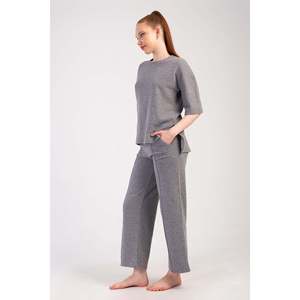 KADIN JAKARLI INTERLOK XXL O YAKA DUSUK OMUZLU KISA KOL ONU KISA ARKASI UZUN NERVURLU CEPLI PIJAMA TAKIM - สีเทา - สีเทา - Product Image 1