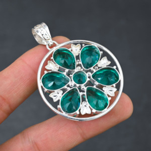 Colgante de piedras preciosas creado en laboratorio de apatita verde hecho a mano 925 plateado diseñador joyería regalo para ella - Product Image 3