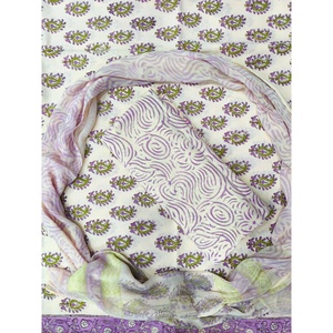 Traje de Algodón con Estampado Floral Real Buta y Dupatta de Chifón, Estilo Étnico Elegante para Fiestas de Verano (HBS0015) - Product Image 1