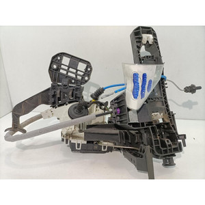SERRURE AVANT GAUCHE MERCEDES Classe B W246 2ème Série A1667200135 651930 (12>) - Product Image 1