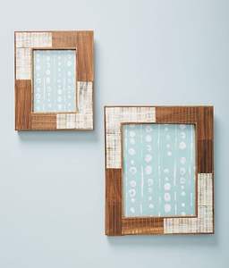 Cadre photo en bois de qualité supérieure avec des détails complexes pour sublimer la beauté des portraits, des œuvres d'art, des affiches ou des photos. - Product Image 4