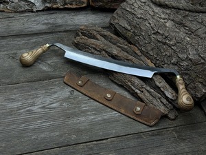 Cuchillo curvo grande. Cuchilla afilada. Forjado a mano de acero al carbono endurecido, mango de ceniza ergonómico, con funda de cuero. - Product Image 3