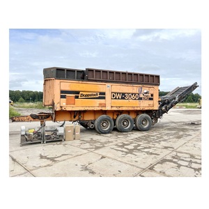 Doppstadt DW3060 Buffel Mobile Crusher/Screener utilisé pour des projets de fabrication de sable de taille moyenne à grande - Product Image 5