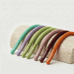 Embouts de lacets en plastique de haute qualité avec logo personnalisé, 8 mm, plats, colorés, paire de lacets de chaussures |   Embouts de cordon OEM/ODM |   Couleurs et tailles personnalisées - Product Image 1