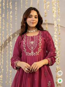 Conjunto de Kurta y Pantalón con Dupatta de Piel Sintética Vichitra Bordada, Últimas Tendencias de Moda, Precio al por Mayor, Ropa de Fiesta - Product Image 2