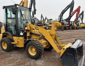 รถตักล้อยางคุณภาพสูงราคาประหยัด CAT 416E เครื่องจักรก่อสร้างมือสอง CAT 416E 420F รถตักหลังขุดมือสอง รถตัก Caterpillar มือสอง - Product Image 1