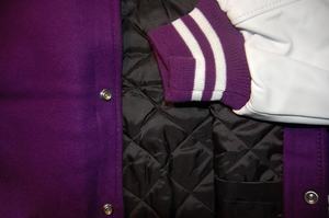 Chaqueta universitaria con logotipo bordado de alta calidad 2024, chaquetas con letras, abrigos universitarios de béisbol con hombros descubiertos con cuero - Product Image 3