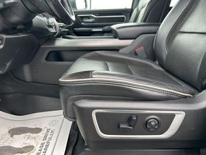 GRAN DEMANDA, R-A-M 1500 LA-RA-MIE 2020, CABINA DOBLE, TRACCIÓN EN LAS 4 RUEDAS, TRANSMISIÓN AUTOMÁTICA, MOTOR V8 - Product Image 2