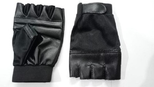 Gants de fitness unisexes à demi-doigts multicolores en cuir respirant Gants de gymnastique et d'haltérophilie avec poignées et sangles pour le sport - Product Image 6