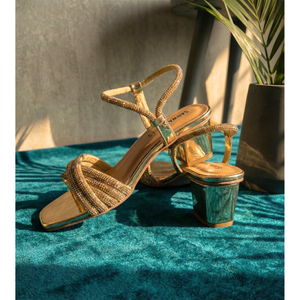 Chaussures de mariée Aura Gold Shimmer 503 à talons carrés, bride cheville, talon fin, bout pointu, patchwork, strass, tendance mode - Product Image 3