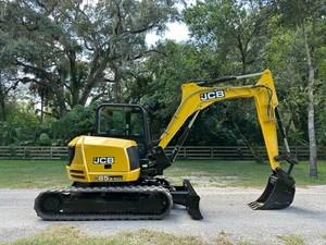 Mini-excavatrice JCB 85Z-1 NEUVE/OCCASION - Modèle 2020, 10001-20000 heures, cabine climatisée, prête à l'emploi, composants de pompe, moteur et PLC - Product Image 5