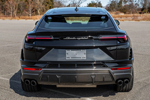 Urus Performante 2024 en Excelente Estado, SUV Superligero, Motor Turbo de 4 Cilindros, Transmisión Automática, Volante a la Izquierda - Product Image 2