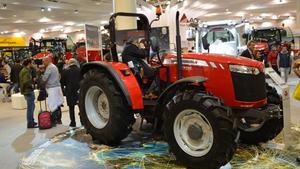 Tractor de ruedas utilitario Massey Ferguson 4707 usado, 70HP, 2WD, con transmisión de engranajes, de servicio pesado, para agricultura intensiva, con motor, caja de cambios y bomba. - Product Image 6