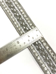 ลูกไม้สีเงินเมทัลลิกสำหรับตกแต่งและเสื้อผ้า - Product Image 2