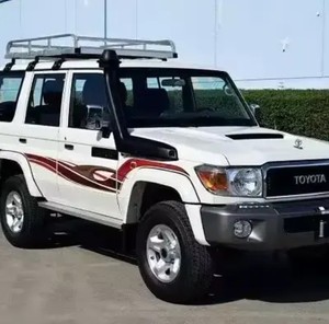 Camioneta de cabina doble Land Cruiser recién usada, modelo usado - Product Image 1