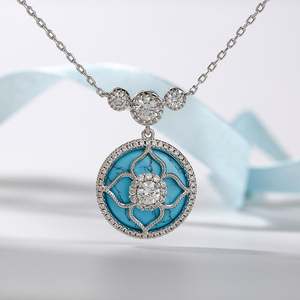 จี้สร้อยคอเงินแท้ประดับดอกไม้สีฟ้าเทอร์ควอยซ์ Jeulia Lucky Choice - Product Image 6