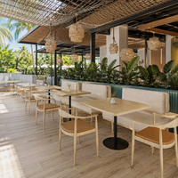 Table et chaises de salle à manger en bois style Japandi, mobilier commercial pour restaurant, banquette îlot avec séparateur et jardinière