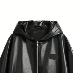 OEM/ODM chaqueta de bombardero de estilo de bicicleta retro unisex con cremallera logotipo personalizado chaqueta de cuero Negro estilo de calle de moda para el invierno - Product Image 2