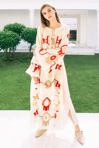 Vestido largo ucraniano bohemio con mangas largas informales bordadas blancas y las mejores mangas completas bordadas ucranianas naturales - Product Image 4