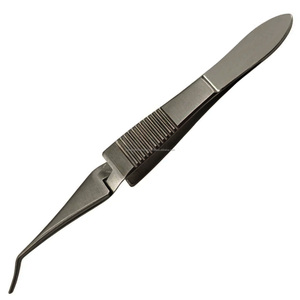 Pinzas para clavículas esclerales Ambler Surgical 2557E con ejes curvos, kit quirúrgico de acero inoxidable Clase I, herramienta para cirugía ocular y ORL, CE - Product Image 2