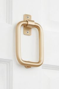 Timbre de Puerta de Hierro Moderno Diseñado para Hogares Contemporáneos que Ofrece un Diseño Elegante y un Rendimiento Funcional Confiable - Product Image 2