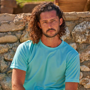 Camiseta Unisex Ultifresh de Poliéster Tejido, Corte Regular, Manga Corta, Cuello Redondo, Lisa, Casual, Transpirable, con Serigrafía y Bordado - Product Image 6