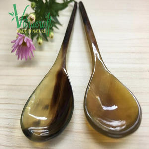 Cuillère classique à long manche. Cuillère en corne de buffle faite à la main, cuillère à Long manche, cuillère de service pour boissons et aliments cadeau significatif - Product Image 5